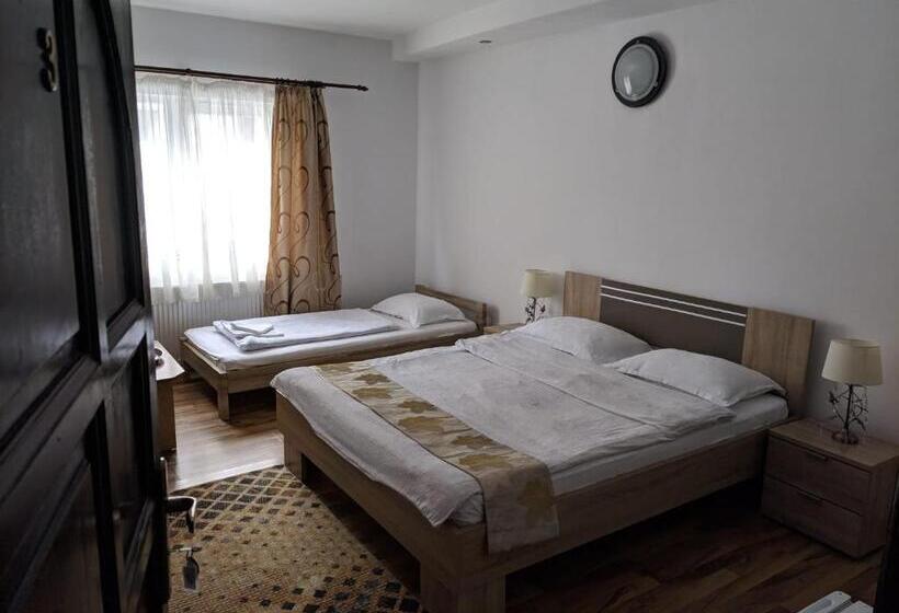 스탠다드 트리플 룸, Pension Casa Samurai