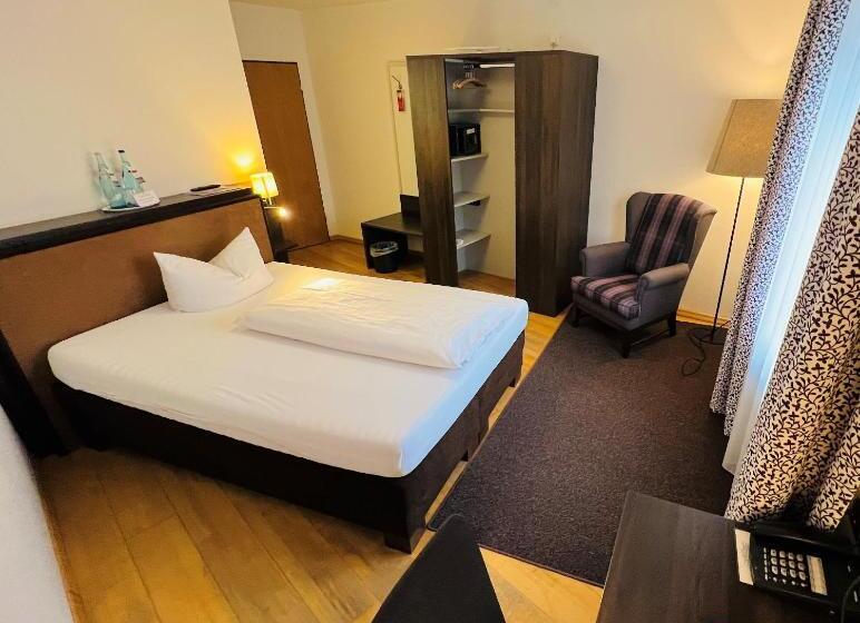 Номер Стандарт Индивидуальный, Posthotel Kolberbräu