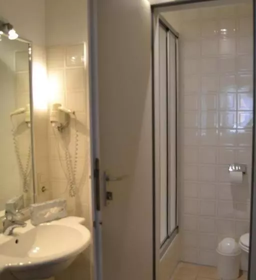 エコノミーシングルルーム, Posthotel Kolberbräu
