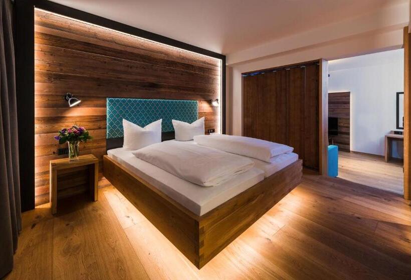 Полулюкс, Posthotel Kolberbräu