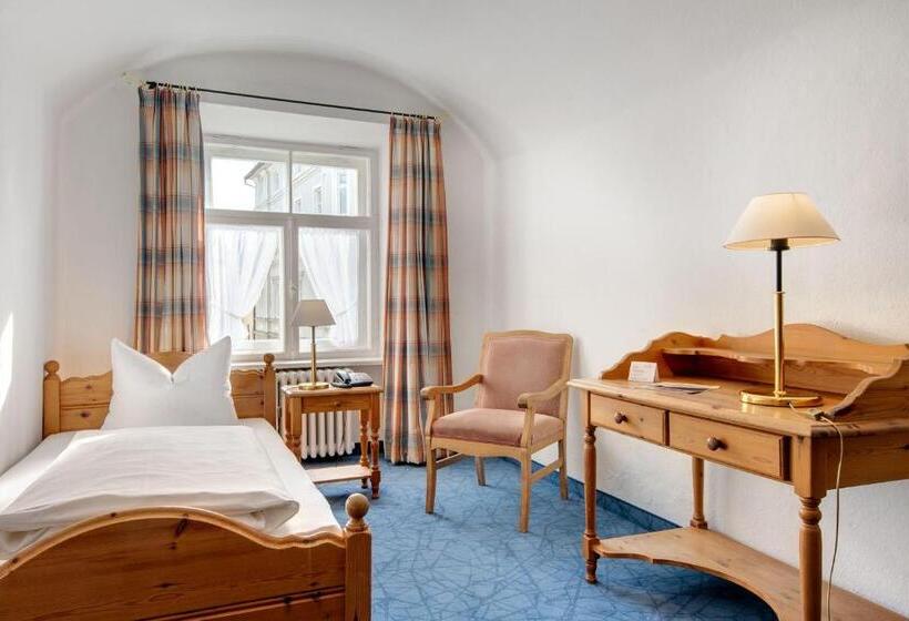 Номер Стандарт Индивидуальный, Posthotel Kolberbräu