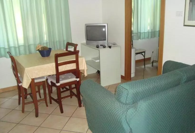 آپارتمان عادی 1 خوابه, Residence Bizzoni