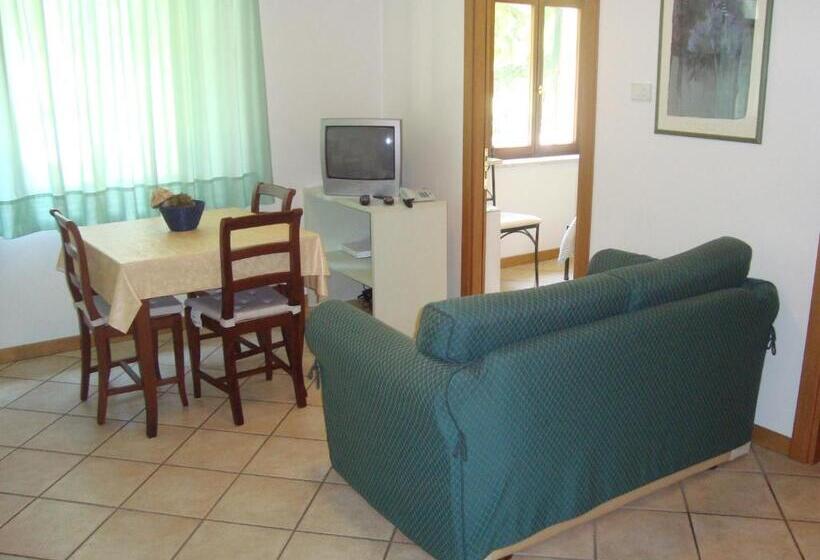 آپارتمان عادی 1 خوابه, Residence Bizzoni