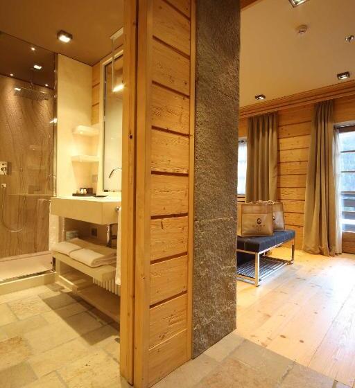 اتاق لوکس, Rosapetra Spa Resort   Small Luxury Hotels Of The World