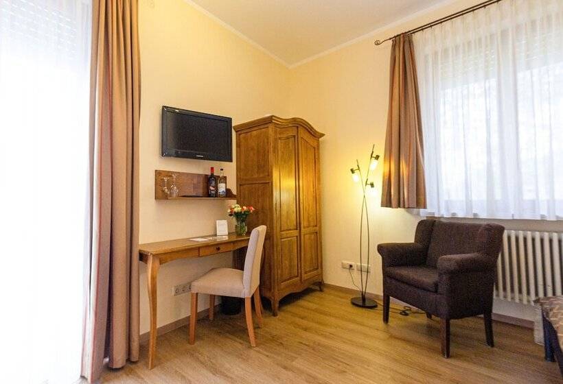 اتاق استاندارد یک نفره, Hideauts Hotels Der Rosengarten