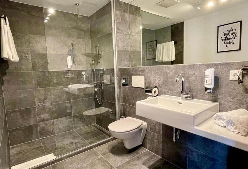 Студия Премиум, Zeitwohnhaus Suite Hotel & Serviced Apartments