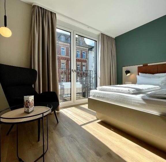 Студия Премиум, Zeitwohnhaus Suite Hotel & Serviced Apartments