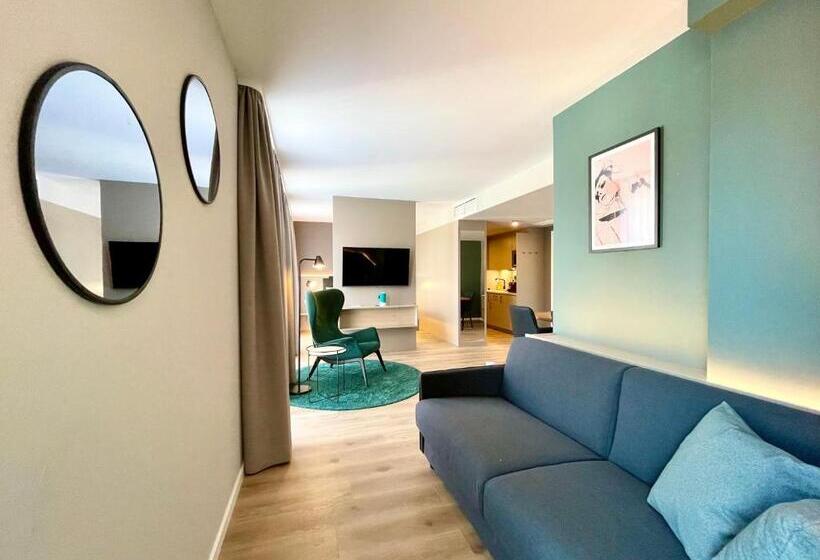 Апартаменты 1 Спальня с Террасой, Zeitwohnhaus Suite Hotel & Serviced Apartments