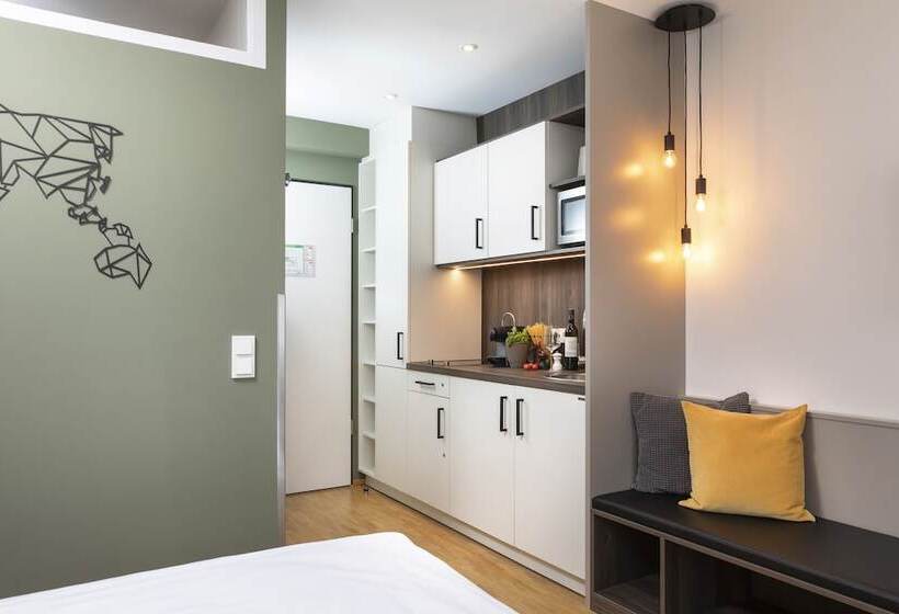 Студия Стандарт, Zeitwohnhaus Suite Hotel & Serviced Apartments