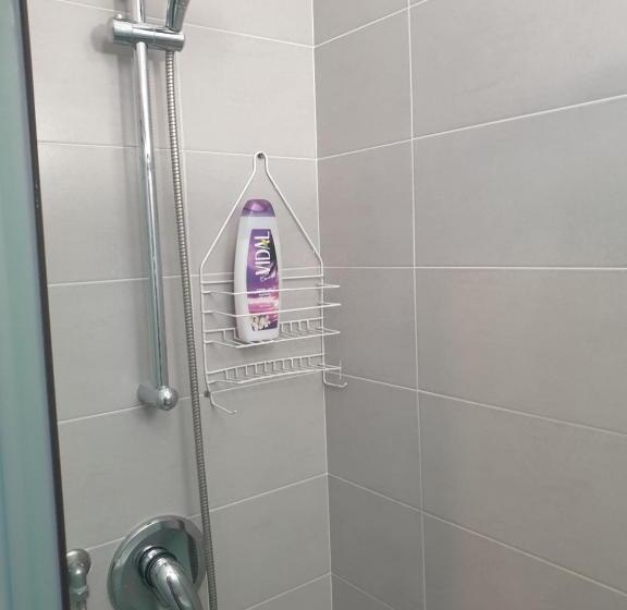 اتاق اکونومی, B&b Ganaj La Terrazza Di Ganaj Bari