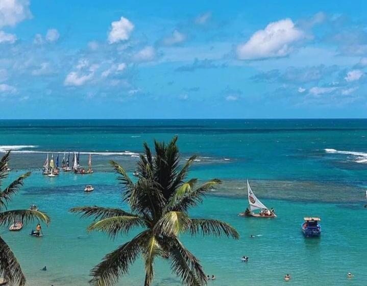 آپارتمان 1 خوابه با چشمانداز استخر, Laguna Beach Flat 205