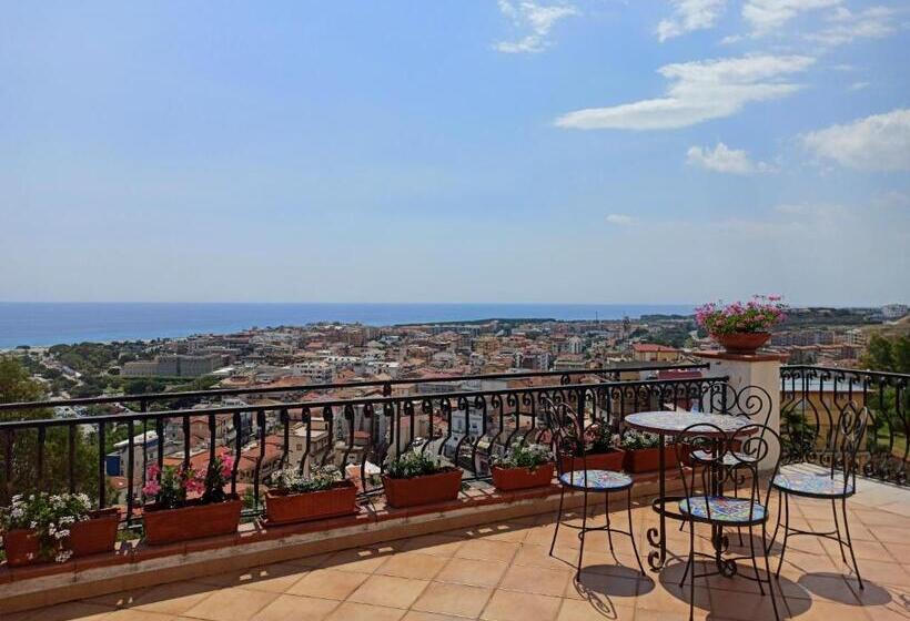 Четырехместный Номер Deluxe, Velalatina Residence B&b Soverato Camera Scirocco