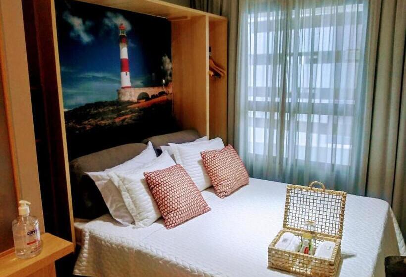 高级套房, Salvador Mondial Flats