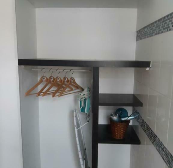 Номер Стандарт, Bed And Breakfast P&p Nîmes Centre