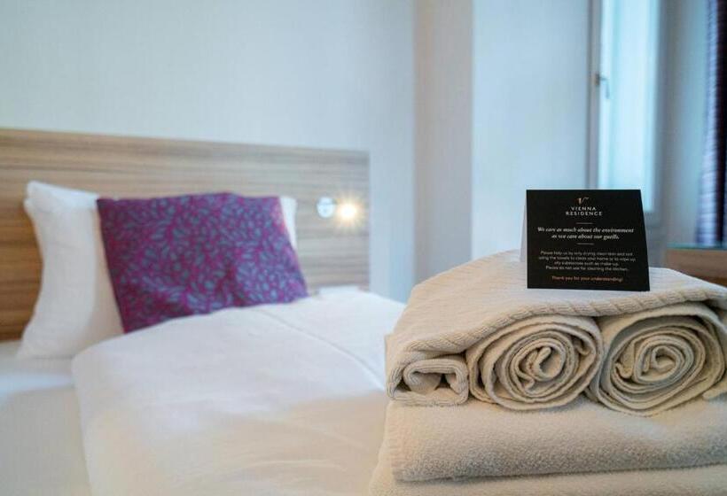 标准工作室, Vienna Residence, City Hall Parliament