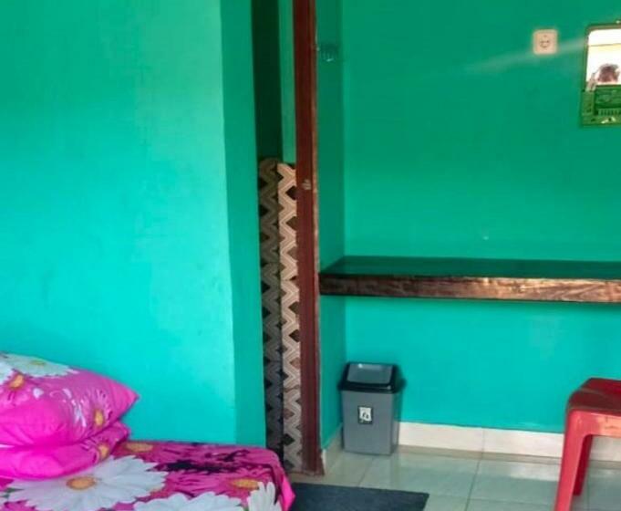 스탠다드 룸, Penginapan Asidik