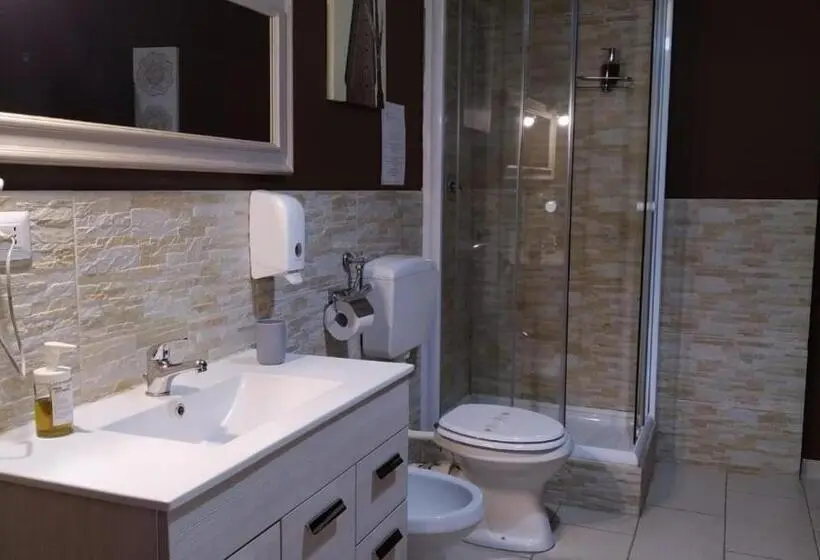 اتاق استاندارد سه نفره, Cconforthotels R&b Dolci Emozioni Self Check In