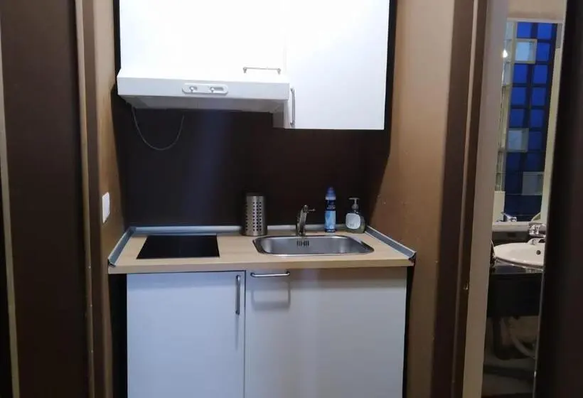 مجموعه ویستا شهر, Cconforthotels R&b Dolci Emozioni Self Check In