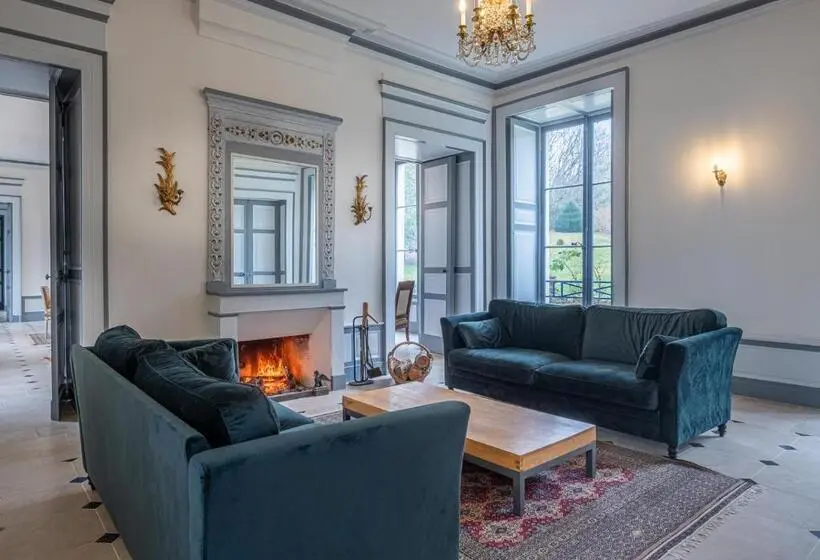 景色の見えるデラックスルーム, Château De Charnizay