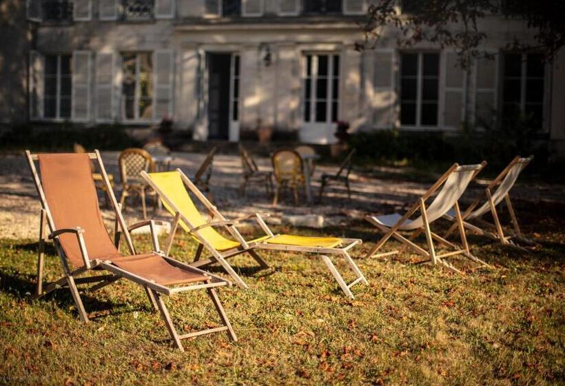 غرفة ديلوكس ثلاثية, Château De Charnizay