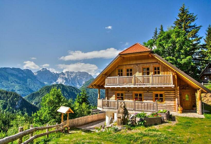 کلبه ییلاقی سوپریور یک خوابه, Holiday Chalet Alpine Dreams