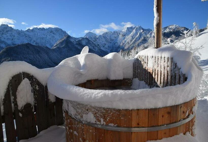 کلبه ییلاقی سوپریور یک خوابه, Holiday Chalet Alpine Dreams