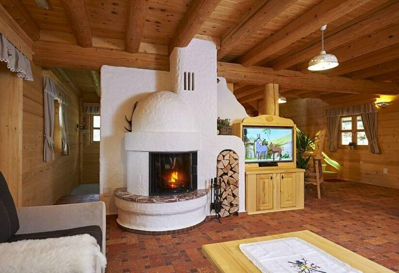 کلبه ییلاقی سوپریور یک خوابه, Holiday Chalet Alpine Dreams