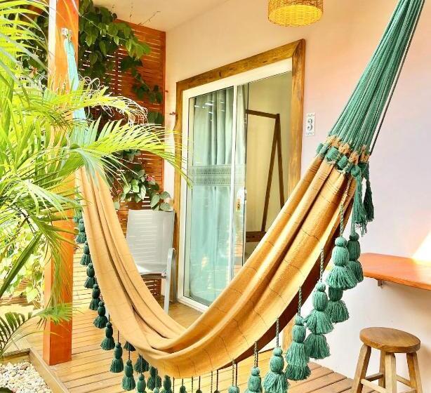 デラックススタジオ, Origin Acomodações