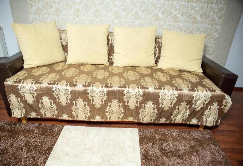 ジュニアスイート, Pensiunea Eden