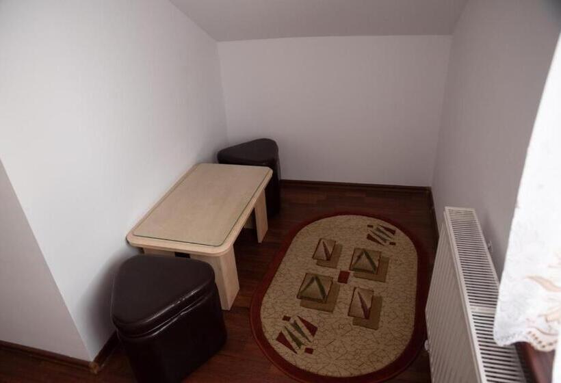 ファミリージュニアスイート, Pensiunea Eden