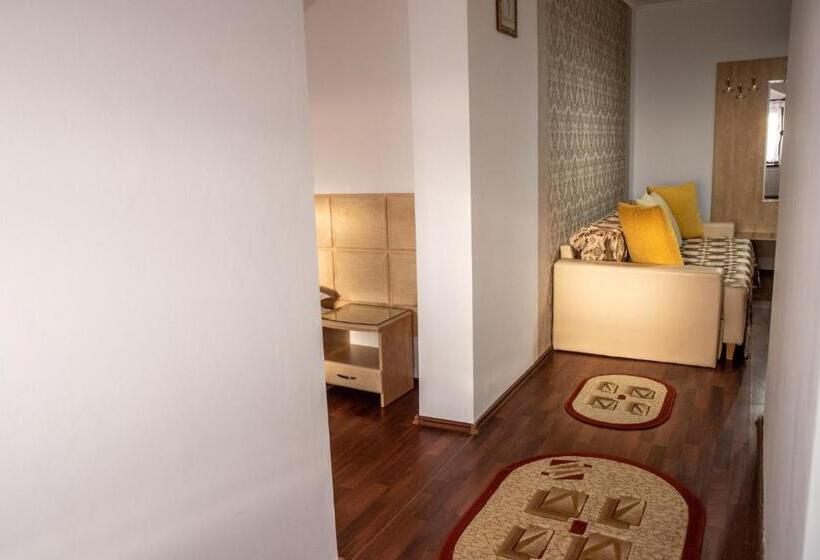 ファミリージュニアスイート, Pensiunea Eden