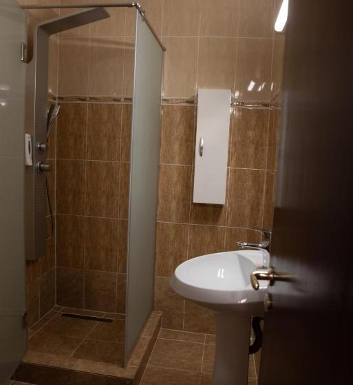 ファミリージュニアスイート, Pensiunea Eden