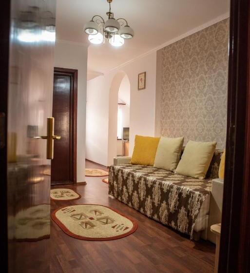 ファミリージュニアスイート, Pensiunea Eden