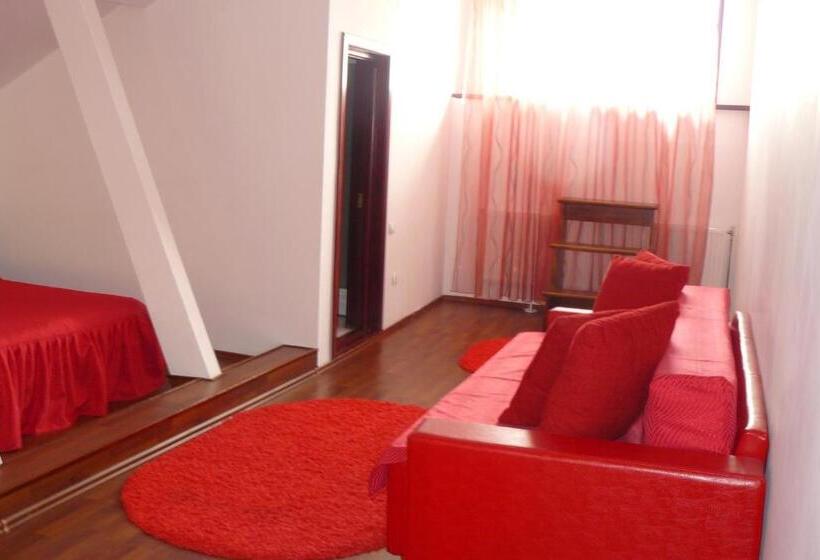 スタンダードスタジオ, Pensiunea Eden