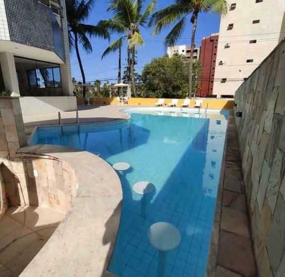 １ベッドルームアパートメント, Victory Flat Em Intermares