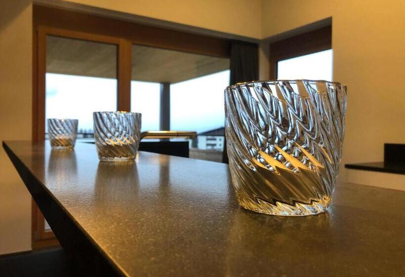 סוויטה דלוקס, Catrina Resort