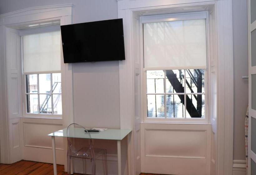 إستوديو قياسى, Downtown Beacon Hill, Convenient, Comfy Studio #10