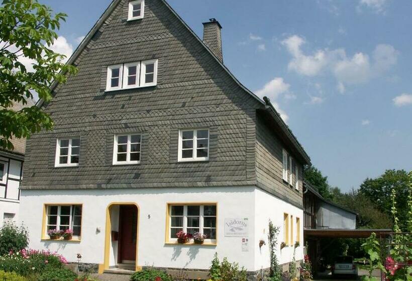 חדר סטנדרט לארבעה, Trekkershut Isidorus