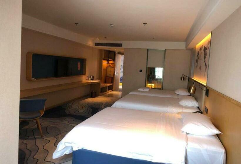 高级三人间, Kyriad Marvelous Hotel Foshan New City Lecong Town