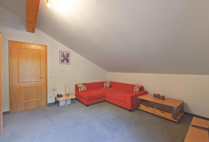 Апартаменты 1 Спальня с Балконом, Alphotel Ettal