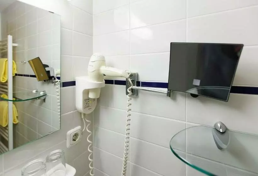 コンフォートルーム, Alphotel Ettal