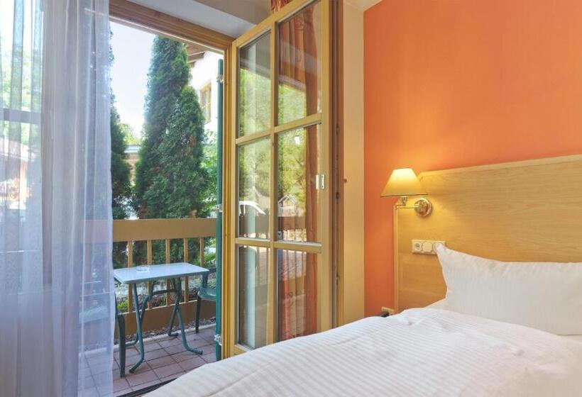 Comfort room with balcony, Alphotel Ettal