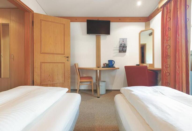 标准间带阳台, Alphotel Ettal