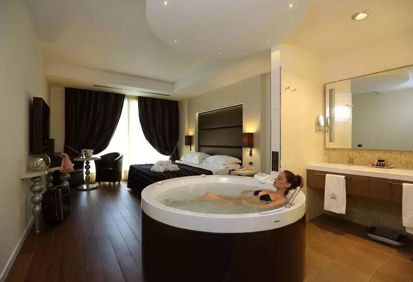 スイート, Fonte Del Benessere Resort