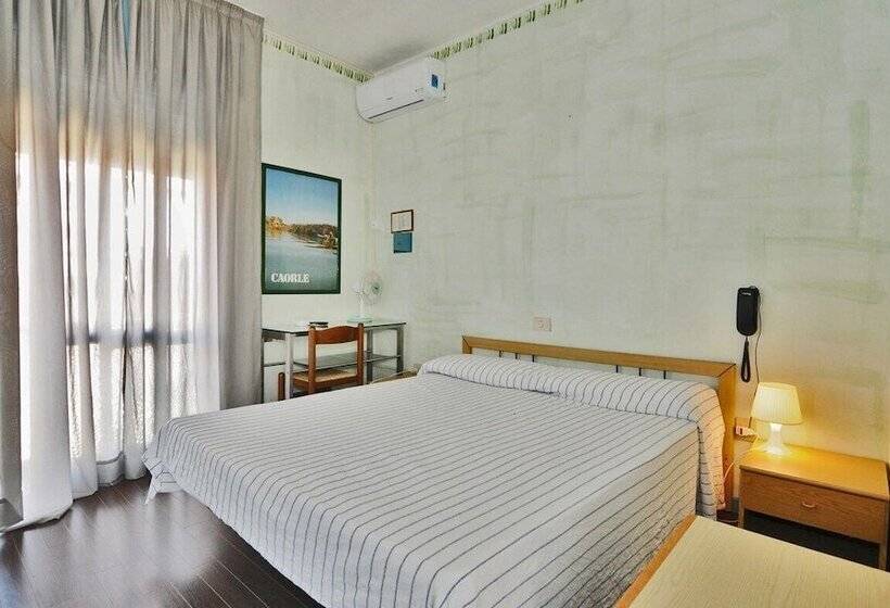 Pokój Standard, Antonella