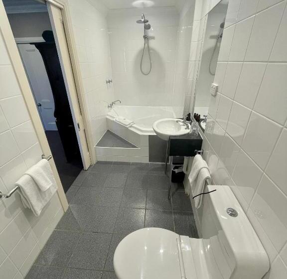 스탠다드 룸 킹사이즈 침대, Athelstane House