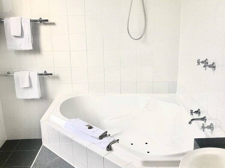 스탠다드 룸, Athelstane House