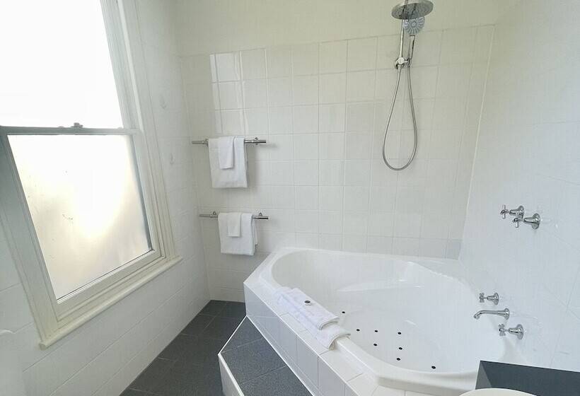 스탠다드 룸, Athelstane House