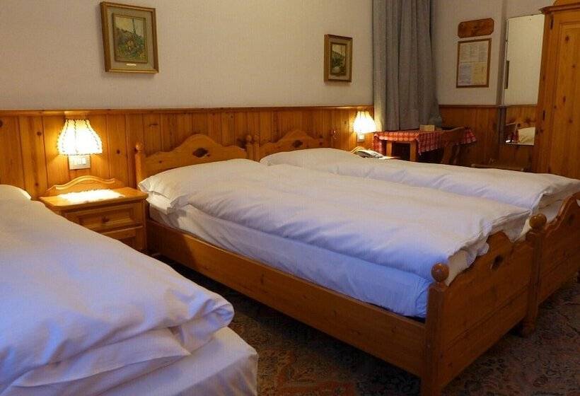 Номер Стандарт Трехместный, Bellaria Cortina D Ampezzo