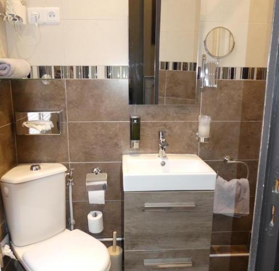 컴포트 룸, De Charme Le Provence